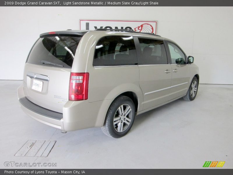 Light Sandstone Metallic / Medium Slate Gray/Light Shale 2009 Dodge Grand Caravan SXT