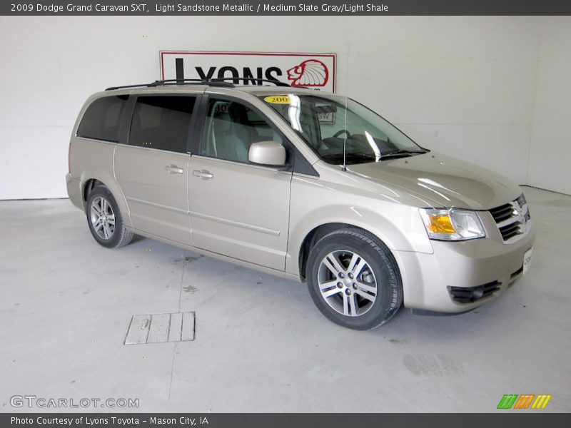 Light Sandstone Metallic / Medium Slate Gray/Light Shale 2009 Dodge Grand Caravan SXT