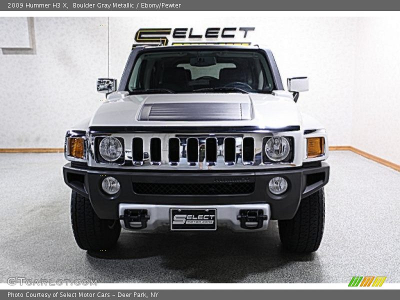 Boulder Gray Metallic / Ebony/Pewter 2009 Hummer H3 X