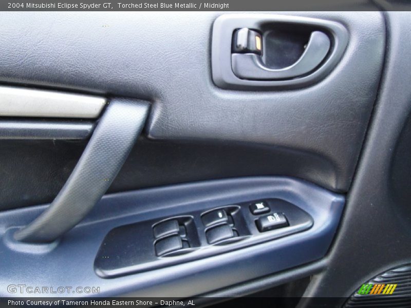 Controls of 2004 Eclipse Spyder GT