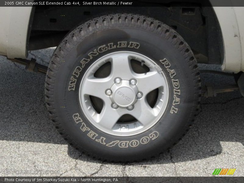  2005 Canyon SLE Extended Cab 4x4 Wheel