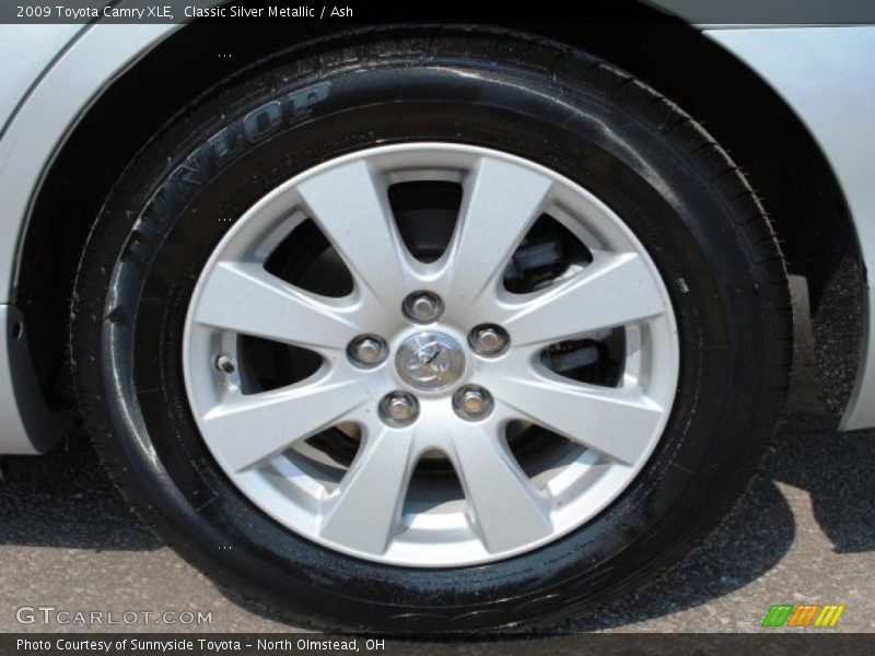 Classic Silver Metallic / Ash 2009 Toyota Camry XLE