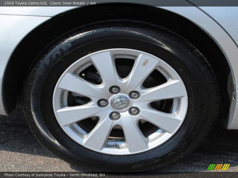 Classic Silver Metallic / Ash 2009 Toyota Camry XLE