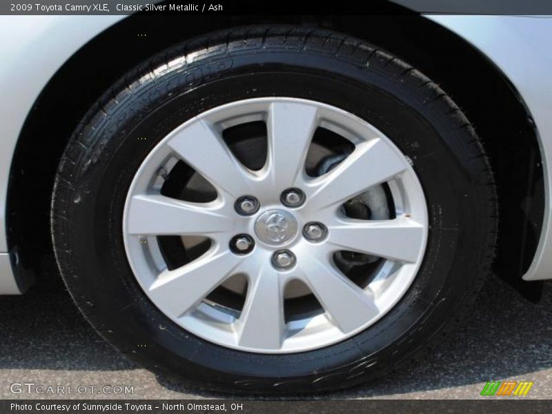 Classic Silver Metallic / Ash 2009 Toyota Camry XLE