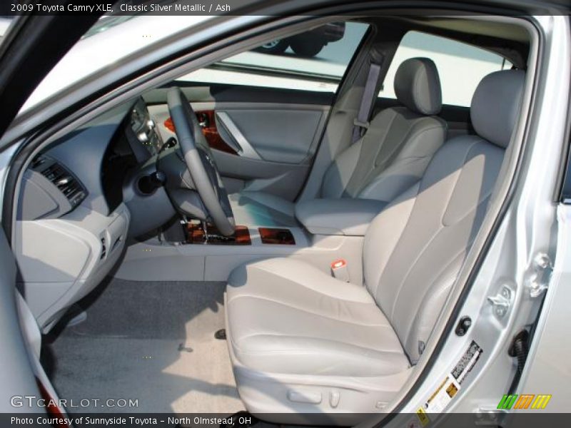 Classic Silver Metallic / Ash 2009 Toyota Camry XLE