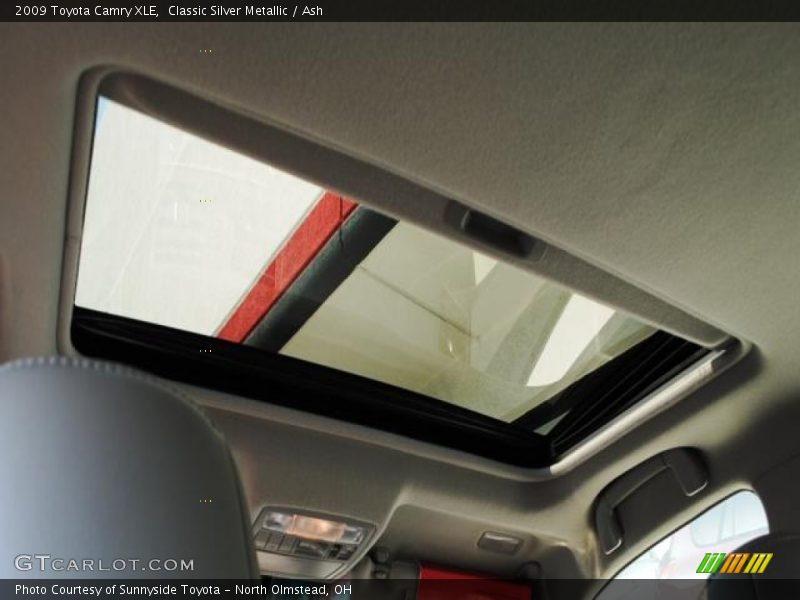 Classic Silver Metallic / Ash 2009 Toyota Camry XLE