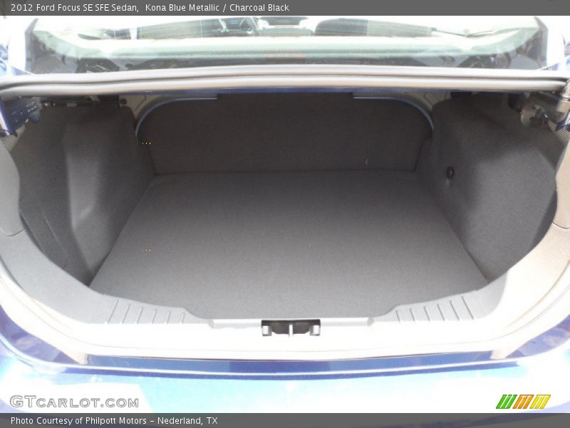  2012 Focus SE SFE Sedan Trunk