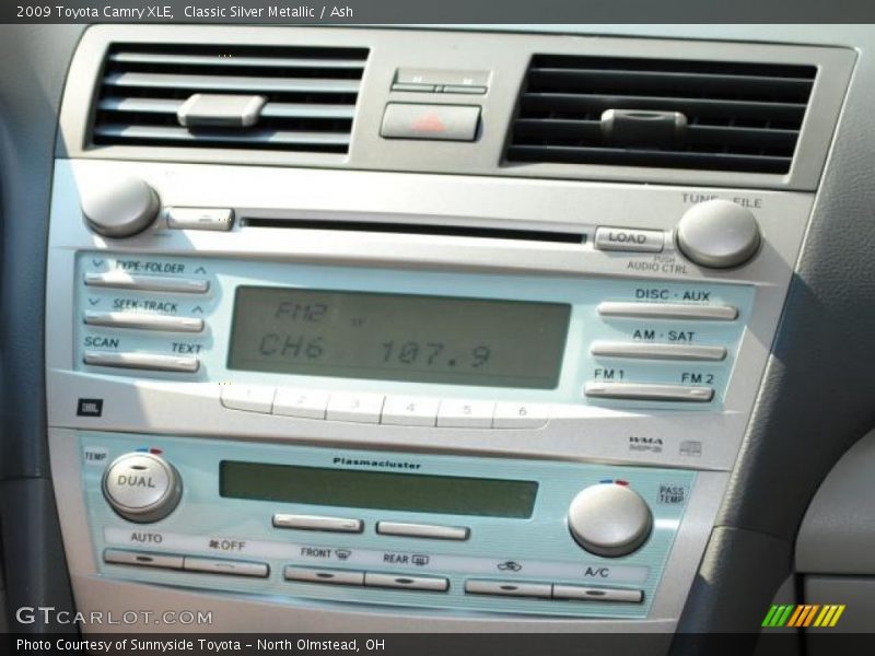 Classic Silver Metallic / Ash 2009 Toyota Camry XLE