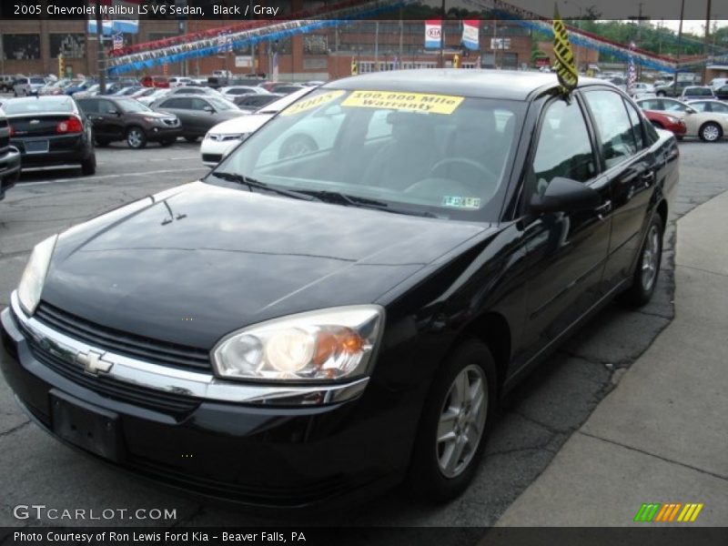 Black / Gray 2005 Chevrolet Malibu LS V6 Sedan