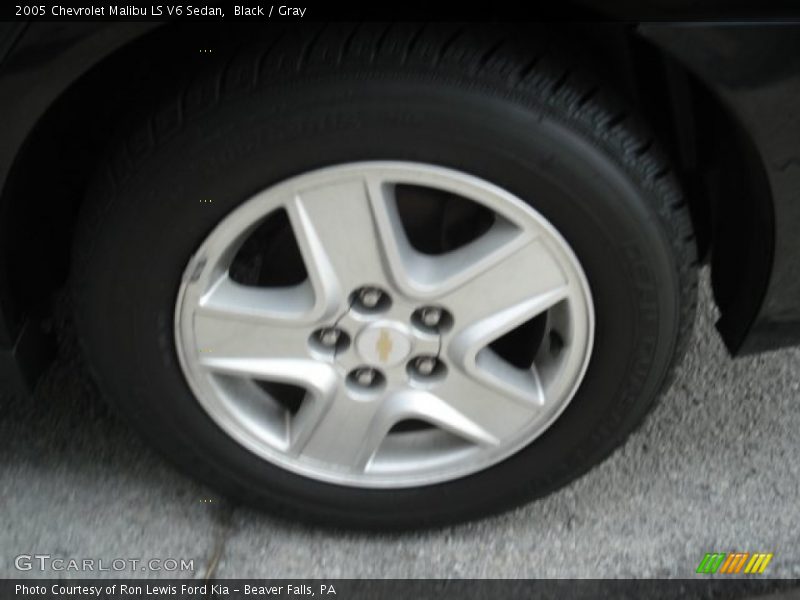 Black / Gray 2005 Chevrolet Malibu LS V6 Sedan