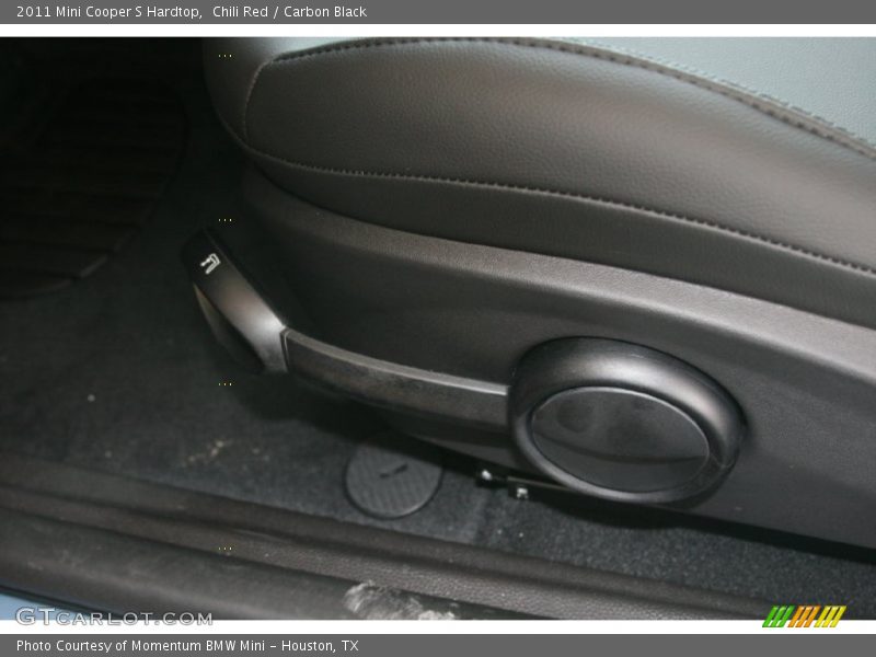 Chili Red / Carbon Black 2011 Mini Cooper S Hardtop