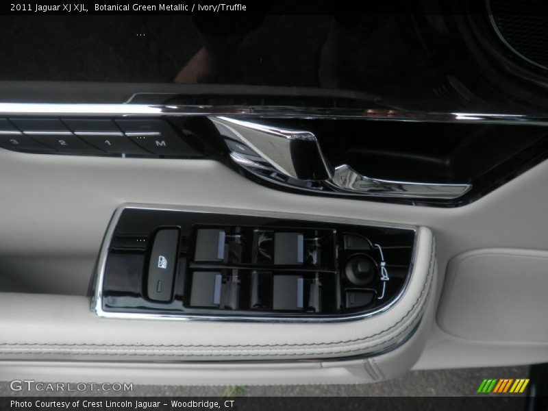 Botanical Green Metallic / Ivory/Truffle 2011 Jaguar XJ XJL