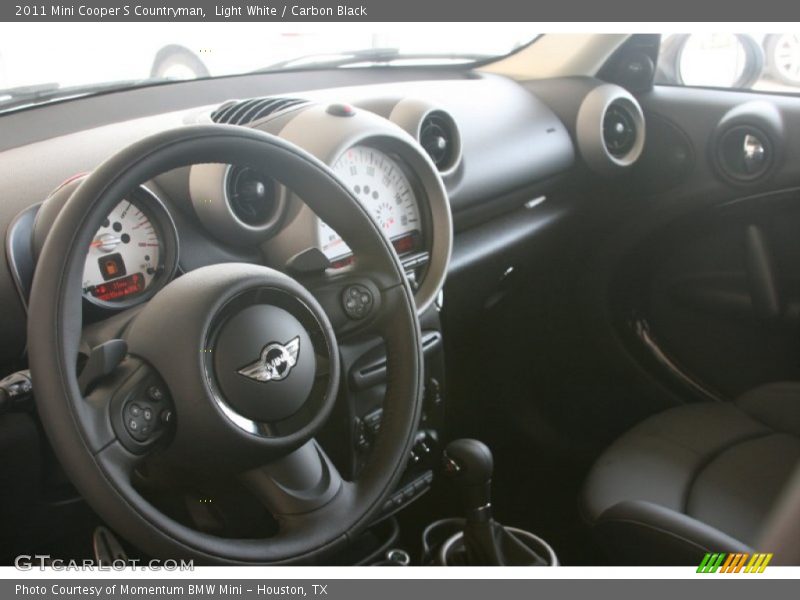 Light White / Carbon Black 2011 Mini Cooper S Countryman