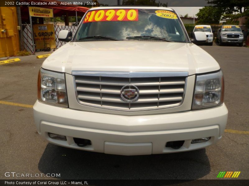 Aspen White / Shale 2002 Cadillac Escalade AWD