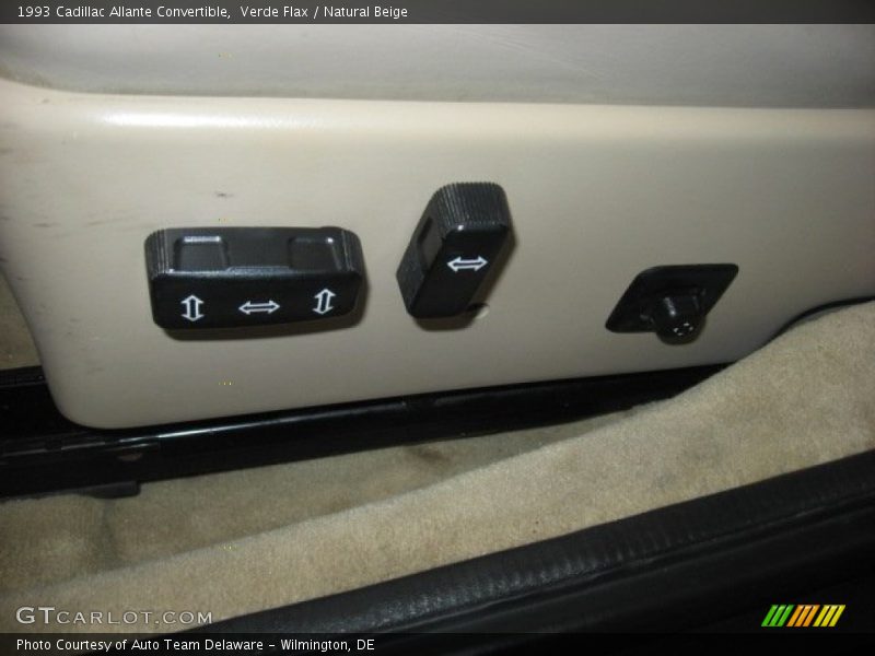 Verde Flax / Natural Beige 1993 Cadillac Allante Convertible