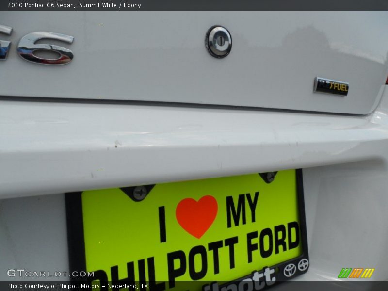 Summit White / Ebony 2010 Pontiac G6 Sedan