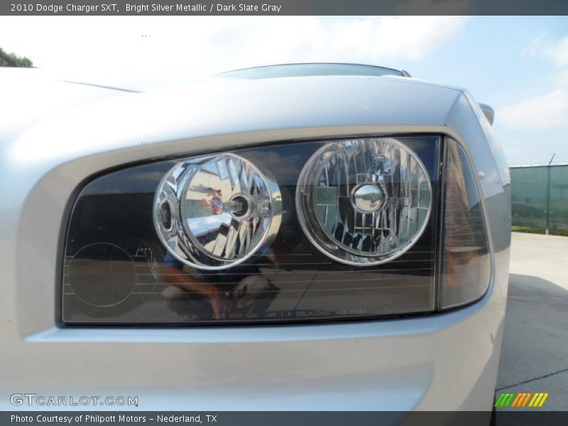 Bright Silver Metallic / Dark Slate Gray 2010 Dodge Charger SXT