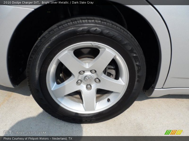 Bright Silver Metallic / Dark Slate Gray 2010 Dodge Charger SXT