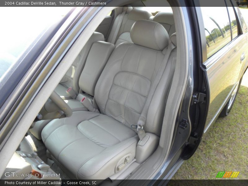 Thunder Gray / Cashmere 2004 Cadillac DeVille Sedan