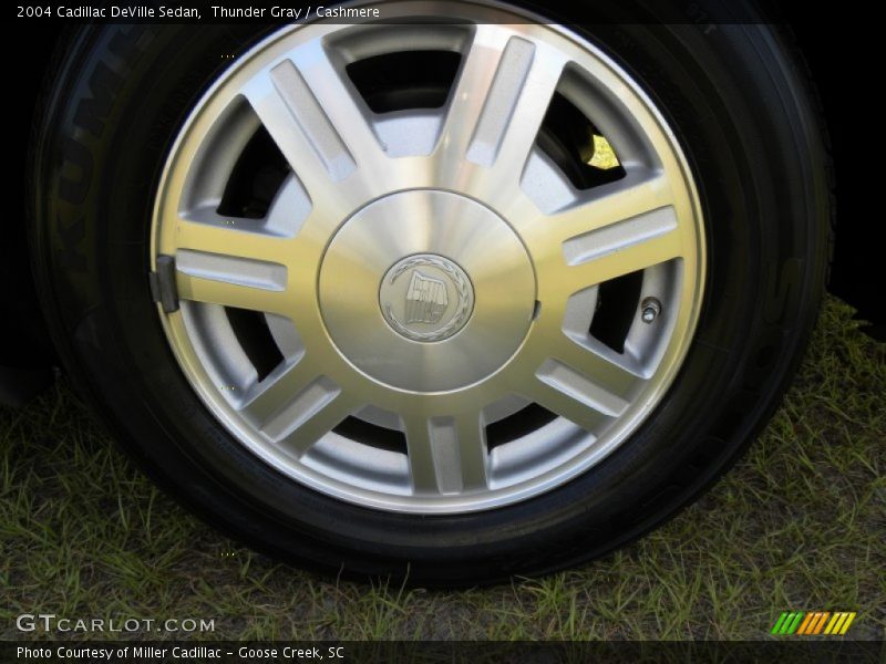 Thunder Gray / Cashmere 2004 Cadillac DeVille Sedan