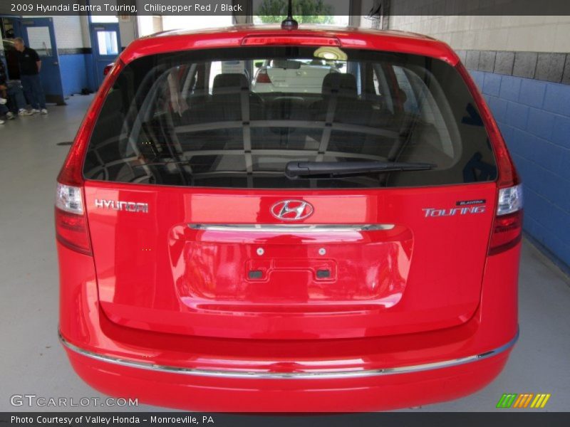 Chilipepper Red / Black 2009 Hyundai Elantra Touring