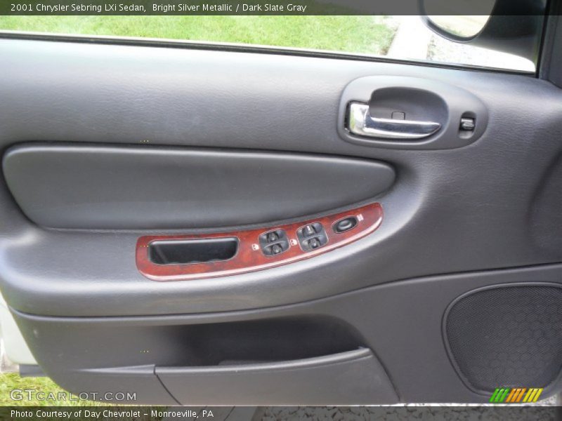 Bright Silver Metallic / Dark Slate Gray 2001 Chrysler Sebring LXi Sedan