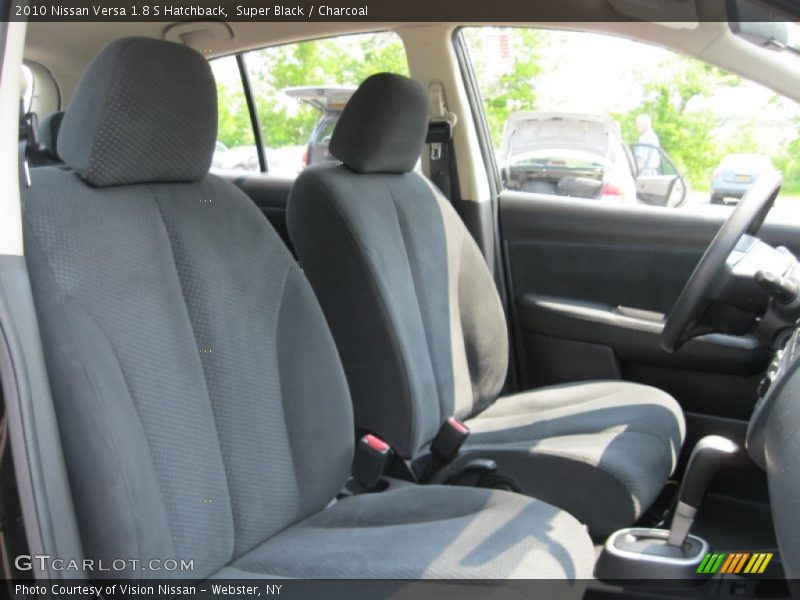 Super Black / Charcoal 2010 Nissan Versa 1.8 S Hatchback