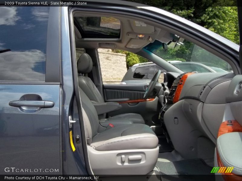 Slate Metallic / Stone 2009 Toyota Sienna XLE