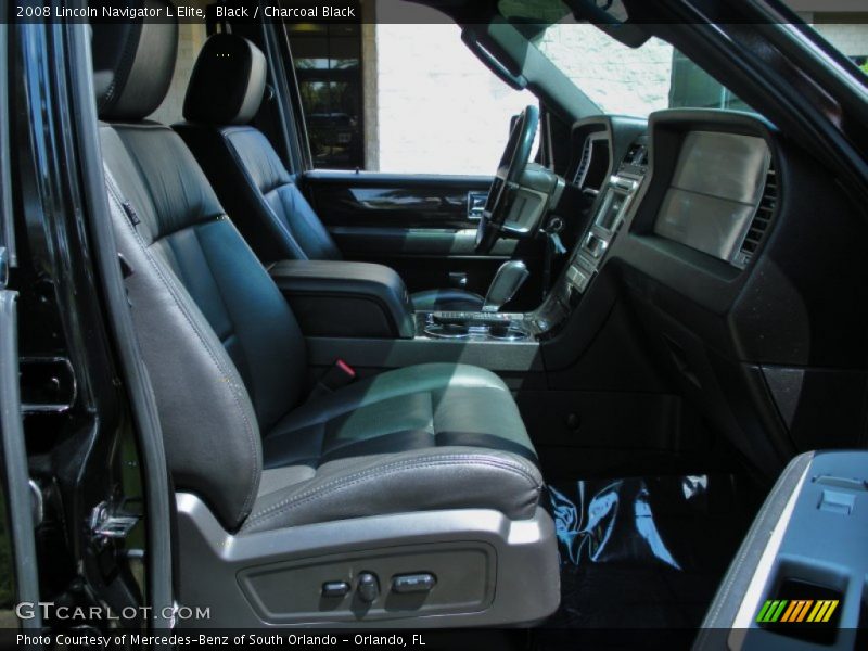 Black / Charcoal Black 2008 Lincoln Navigator L Elite