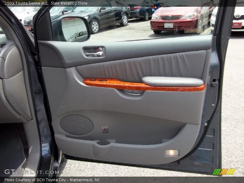 Slate Metallic / Stone 2009 Toyota Sienna XLE