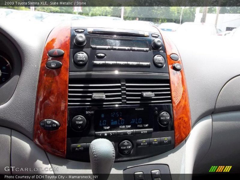 Slate Metallic / Stone 2009 Toyota Sienna XLE