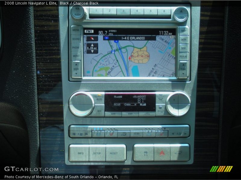 Black / Charcoal Black 2008 Lincoln Navigator L Elite
