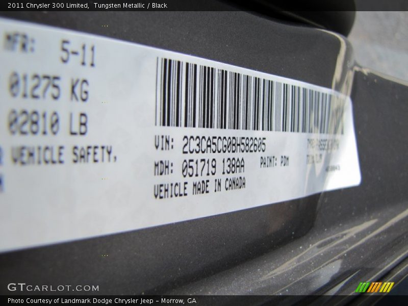 Tungsten Metallic / Black 2011 Chrysler 300 Limited