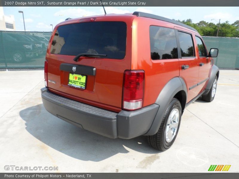 Sunburst Orange Pearl / Dark Slate Gray/Light Slate Gray 2007 Dodge Nitro SXT