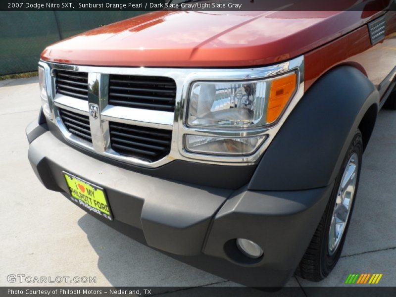Sunburst Orange Pearl / Dark Slate Gray/Light Slate Gray 2007 Dodge Nitro SXT