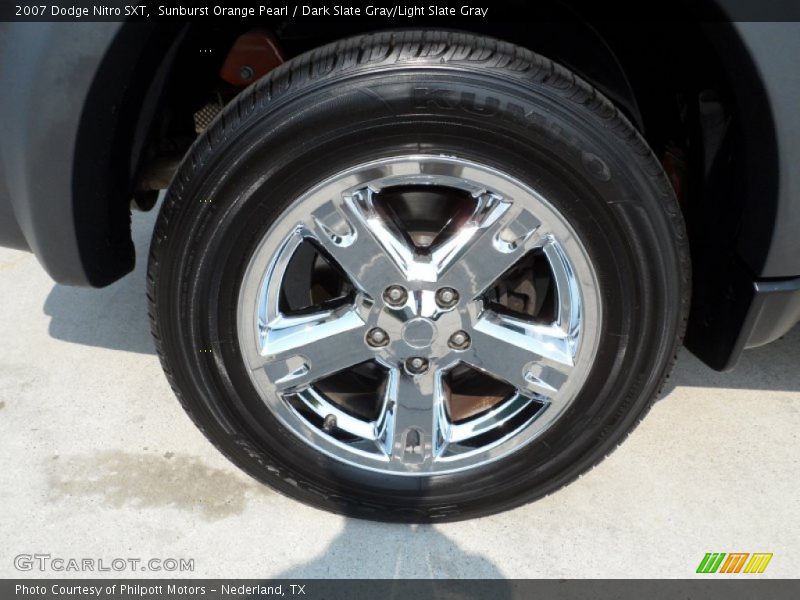 Sunburst Orange Pearl / Dark Slate Gray/Light Slate Gray 2007 Dodge Nitro SXT