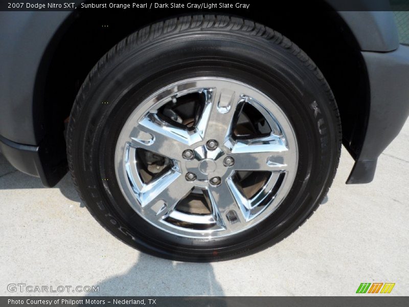 Sunburst Orange Pearl / Dark Slate Gray/Light Slate Gray 2007 Dodge Nitro SXT