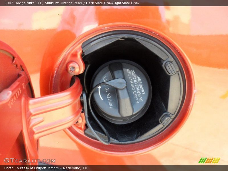 Sunburst Orange Pearl / Dark Slate Gray/Light Slate Gray 2007 Dodge Nitro SXT