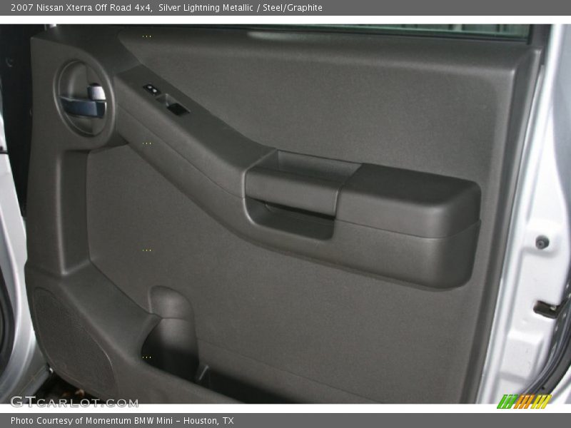Silver Lightning Metallic / Steel/Graphite 2007 Nissan Xterra Off Road 4x4
