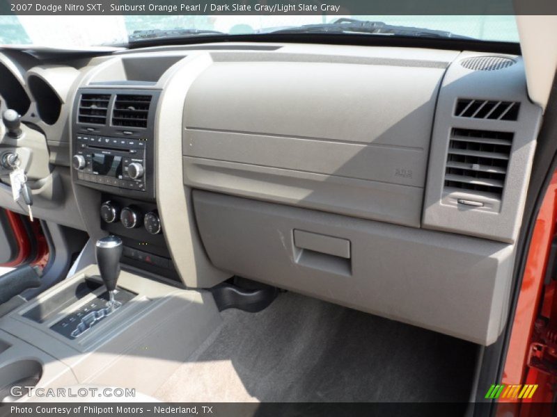 Sunburst Orange Pearl / Dark Slate Gray/Light Slate Gray 2007 Dodge Nitro SXT