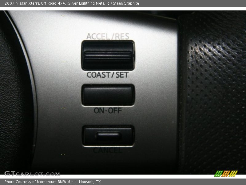 Controls of 2007 Xterra Off Road 4x4