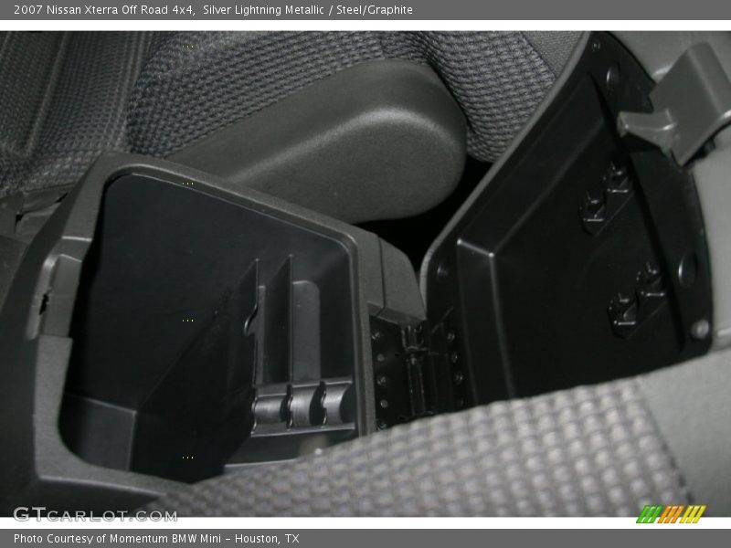 Silver Lightning Metallic / Steel/Graphite 2007 Nissan Xterra Off Road 4x4