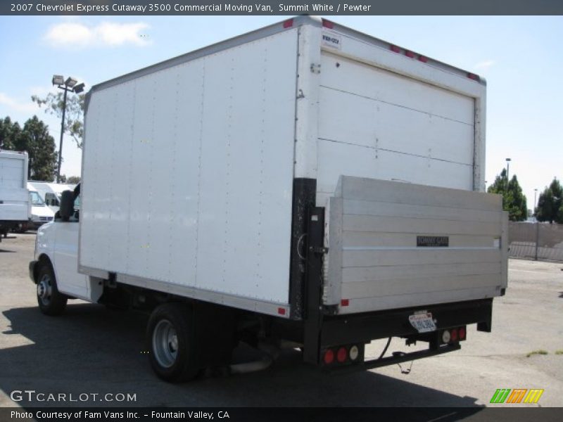 Summit White / Pewter 2007 Chevrolet Express Cutaway 3500 Commercial Moving Van