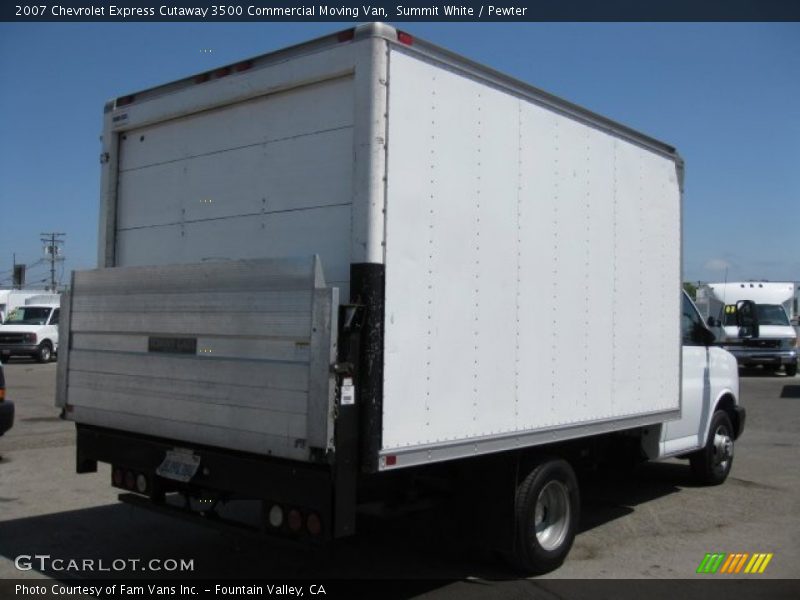 Summit White / Pewter 2007 Chevrolet Express Cutaway 3500 Commercial Moving Van