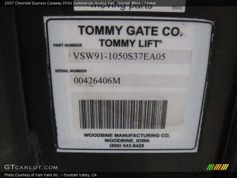 Summit White / Pewter 2007 Chevrolet Express Cutaway 3500 Commercial Moving Van