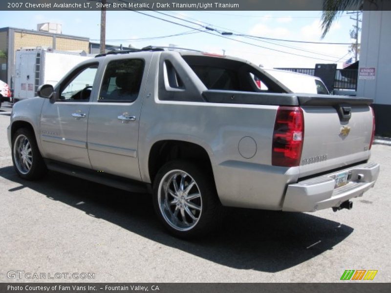 Silver Birch Metallic / Dark Titanium/Light Titanium 2007 Chevrolet Avalanche LT