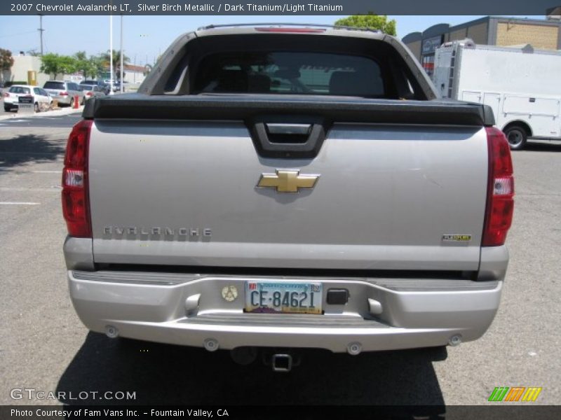 Silver Birch Metallic / Dark Titanium/Light Titanium 2007 Chevrolet Avalanche LT