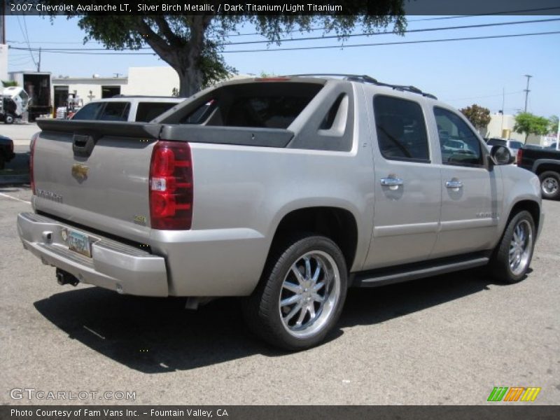 Silver Birch Metallic / Dark Titanium/Light Titanium 2007 Chevrolet Avalanche LT