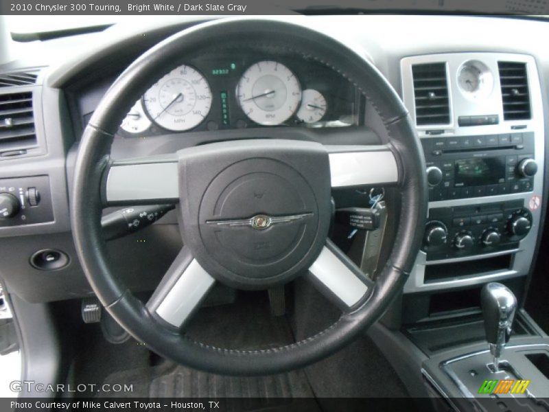 Bright White / Dark Slate Gray 2010 Chrysler 300 Touring