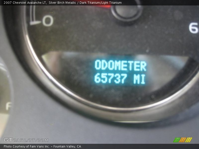 Silver Birch Metallic / Dark Titanium/Light Titanium 2007 Chevrolet Avalanche LT